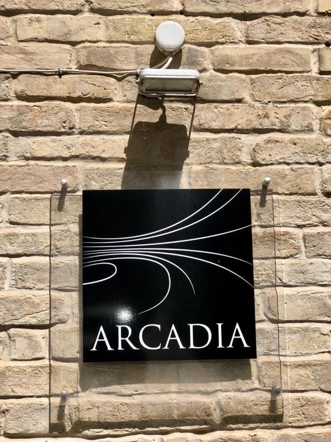 Hotel Arcadia Macerata Bagian luar foto