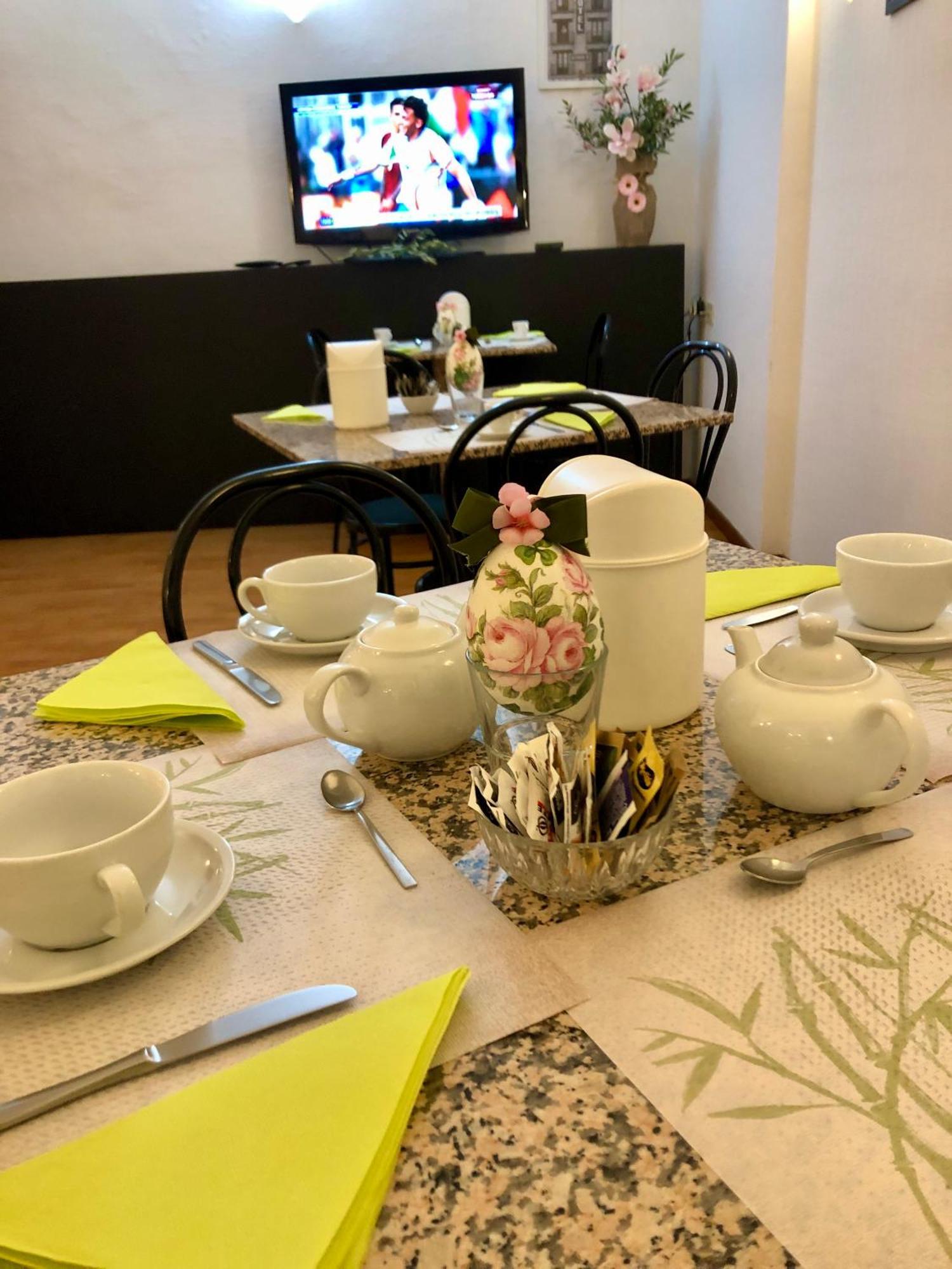 Hotel Arcadia Macerata Bagian luar foto